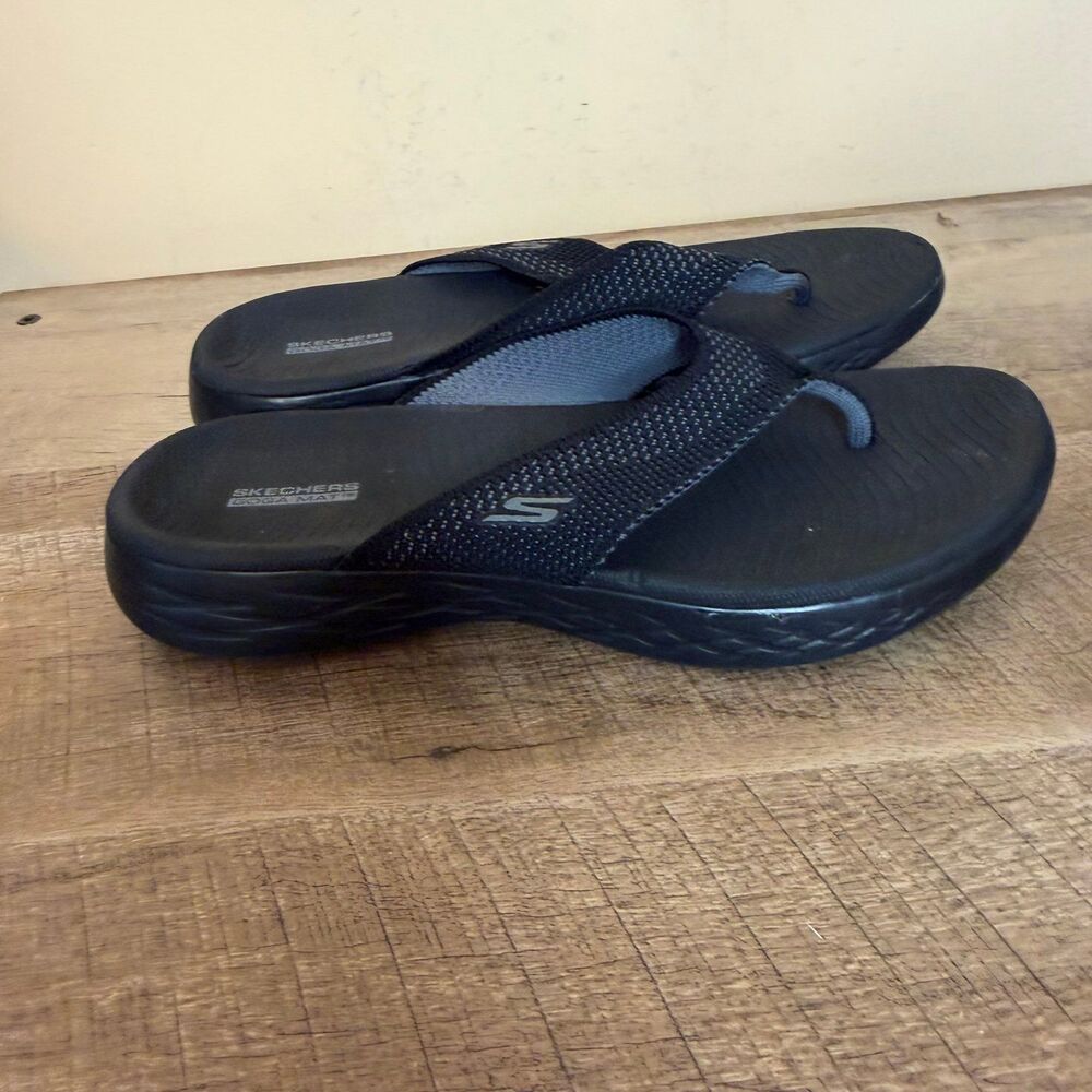 Skechers Women's GO Walk Flex Flip-Flop Thong Sandals black size 9 shoes - Picture 3 of 6